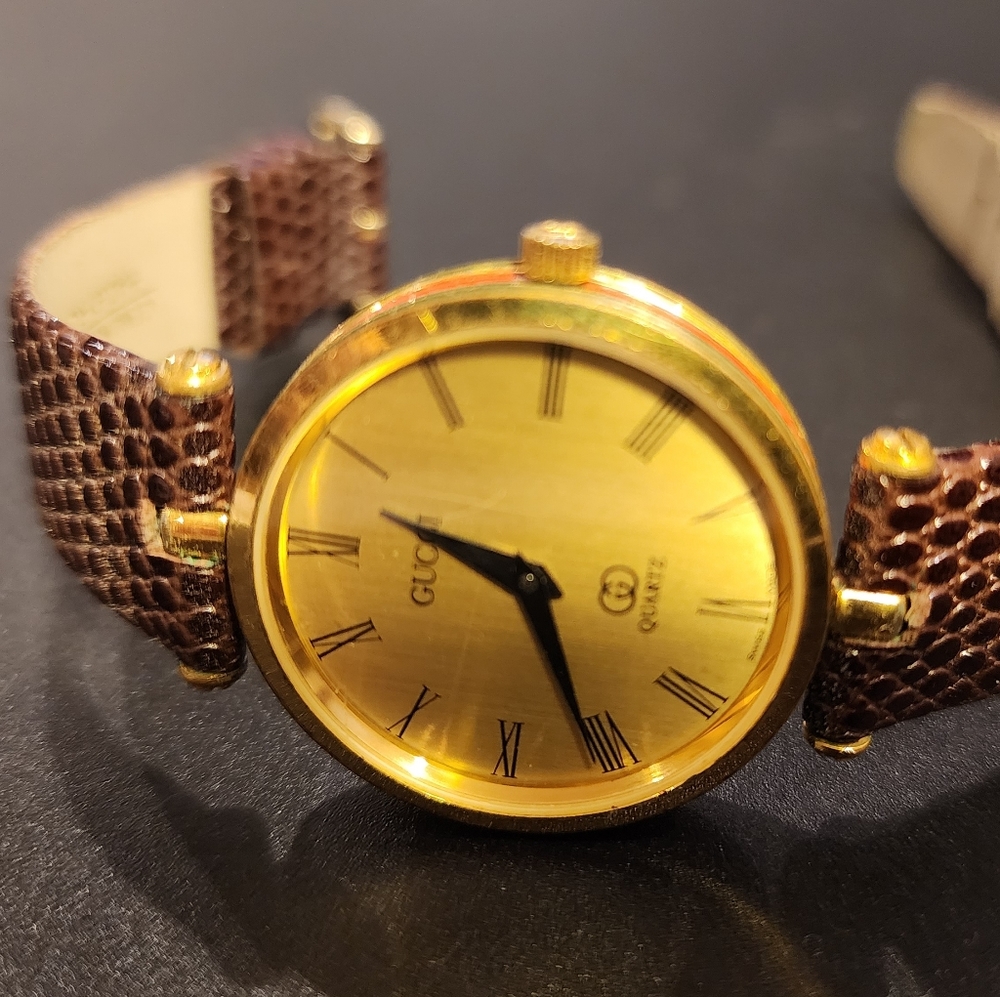 Men's or Women's Vintage Gucci Watch Running